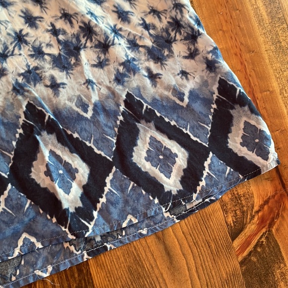 Flowy tank - Picture 4 of 6